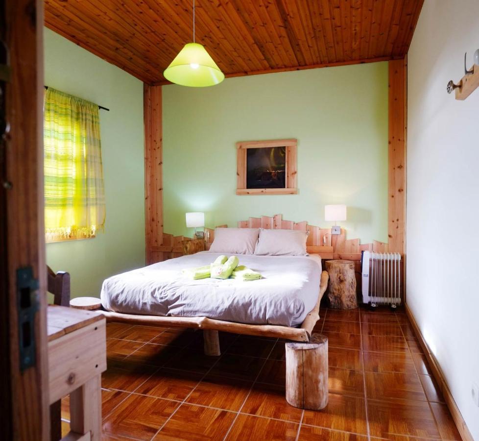 A Barraka: Rent Your Room In Flores! Lajes das Flores Buitenkant foto